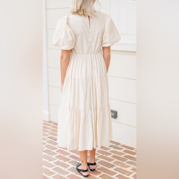 &merci Crochet Midi Dress - Picture 4 of 11